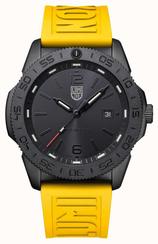 Luminox mens 2025